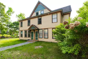 9-11 Summer St, Hallowell, ME 04347 - Photo 8