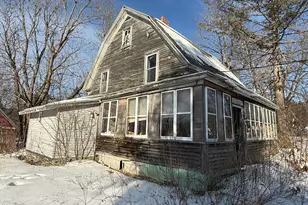 9 Daggett St, Milo, ME 04463 - Photo 4