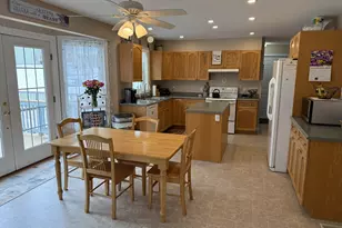 13 Oakwood Dr, South Portland, ME 04106 - Photo 10