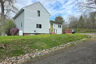 42 Coldbrook Rd, Hampden, ME 04444 - Photo 2