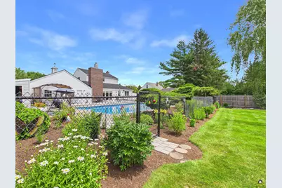 34 Windsor Avenue, Augusta, ME 04330 - Photo 6