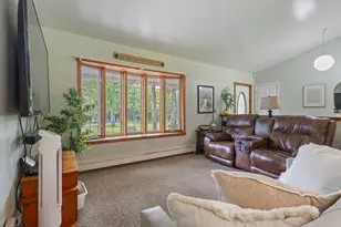 40 Rockwood Ln, Hollis, ME 04042 - Photo 10
