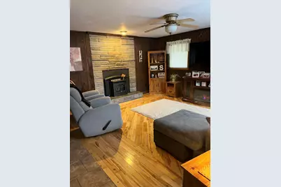 8 Lincoln Street, Presque Isle, ME 04769 - Photo 4