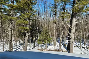 29 Village Cir, Augusta, ME 04330 - Photo 16