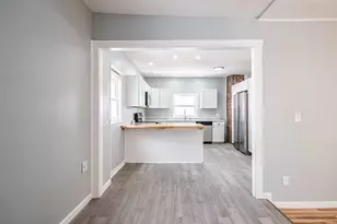 74 Lincoln Ave, Rumford, ME 04276 - Photo 10