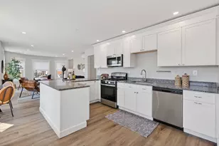 106 Cumberland Ave, Portland, ME 04101 - Photo 10