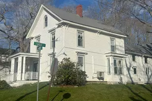 41 Grove St, Belfast, ME 04915 - Photo 2