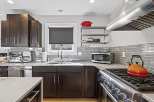 50 Myrtle St, Portland, ME 04101 - Photo 10