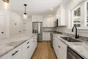 1 Talias Wy, Scarborough, ME 04074 - Photo 8