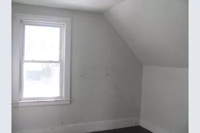 1 Hall Street, Kennebunk, ME 04043 - Photo 18