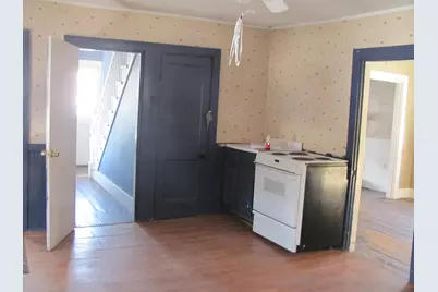 1 Hall Street, Kennebunk, ME 04043 - Photo 4