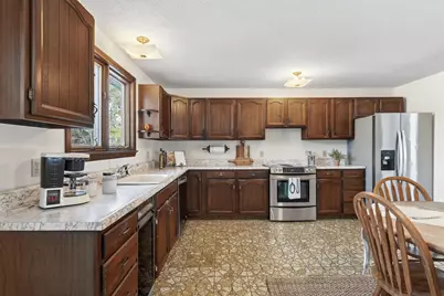 19 Birchvale Drive, Portland, ME 04102 - Photo 8