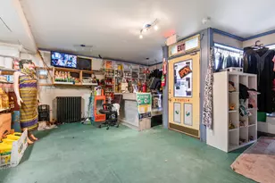 337 Lisbon St, Lewiston, ME 04240 - Photo 10