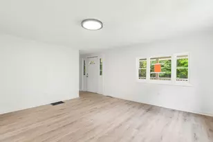 121 Long Swamp Rd, Berwick, ME 03901 - Photo 14