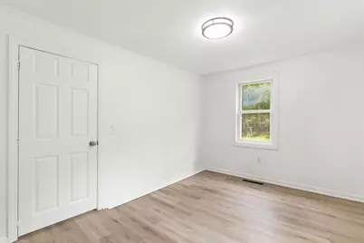 121 Long Swamp Road, Berwick, ME 03901 - Photo 18