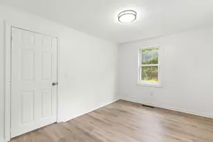 121 Long Swamp Rd, Berwick, ME 03901 - Photo 18