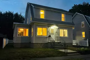 15 Rudman Rd, Portland, ME 04102 - Photo 2