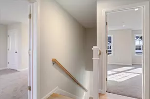 25 Regency Cir, Kittery, ME 03904 - Photo 14
