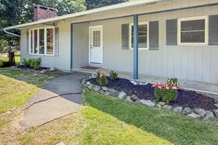 278 Sunset Rd, Deer Isle, ME 04627 - Photo 2
