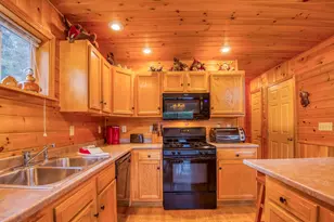20 Mahara Ln, Rangeley, ME 04970 - Photo 10
