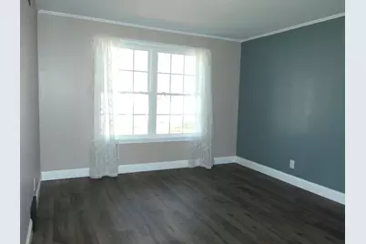 28.5 Elm Street, Fairfield, ME 04937 - Photo 12