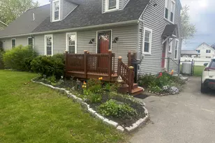 15 Fairfax St, Bangor, ME 04401 - Photo 2