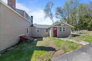 7 Spring St, Hallowell, ME 04347 - Photo 6