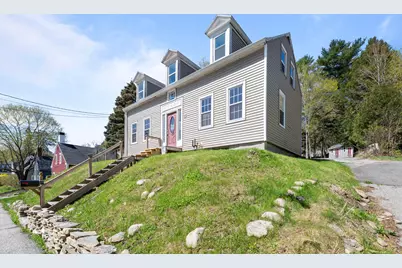 7 Spring Street, Hallowell, ME 04347 - Photo 2