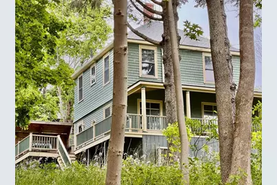 54 Elizabeth Street, Portland, ME 04108 - Photo 2