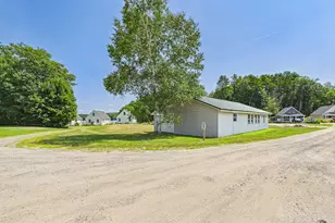 19 & 28 Lintonia Dr, Litchfield, ME 04350 - Photo 104