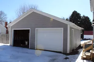 43 Page Ave, Caribou, ME 04736 - Photo 4