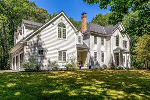 18 Ledgewater Dr, Kennebunk, ME 04043 - Photo 2