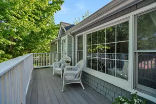 589 York St, York, ME 03909 - Photo 2
