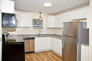 131 Mechanic Falls Rd, Oxford, ME 04270 - Photo 8