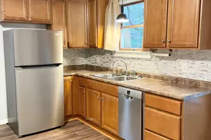 57 Hill St, Saco, ME 04072 - Photo 4