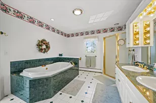 129 Fortunes Rocks Rd, Biddeford, ME 04005 - Photo 22