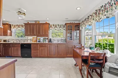 129 Fortunes Rocks Road, Biddeford, ME 04005 - Photo 12