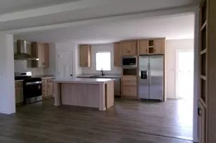 72 Anderson Dr, Leeds, ME 04263 - Photo 10