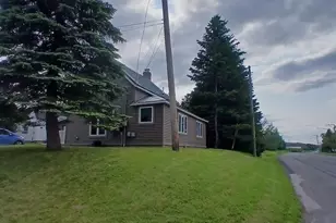 837 Main St, Madawaska, ME 04756 - Photo 10
