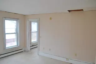 42 Shackford St, Eastport, ME 04631 - Photo 4