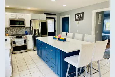 17 Rainbow Way, Greenville, ME 04441 - Photo 4