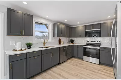 46 Fair Street, Auburn, ME 04210 - Photo 6