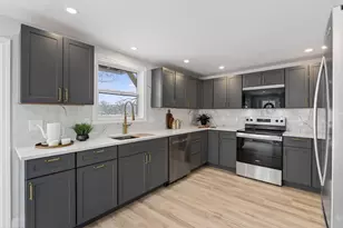46 Fair St, Auburn, ME 04210 - Photo 6