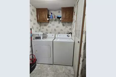 43 Main Street, Roxbury, ME 04275 - Photo 10