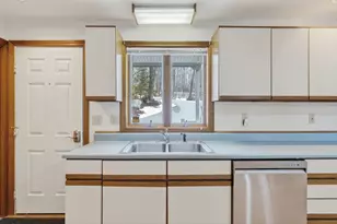 45 E Shore Dr, Harrison, ME 04040 - Photo 18
