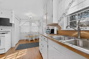 68 Ave 3, Scarborough, ME 04074 - Photo 4