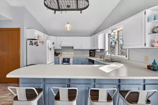 87 Maple Ridge Dr, Monmouth, ME 04259 - Photo 10