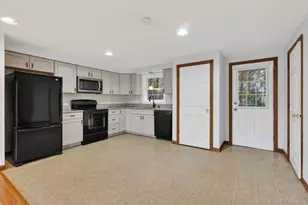 91 Western Ave, Biddeford, ME 04005 - Photo 10