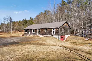 127 Gardiner Rd, Wiscasset, ME 04578 - Photo 1