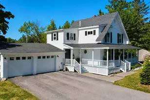 32 Burnt Cove Rd, Stonington, ME 04681 - Photo 2